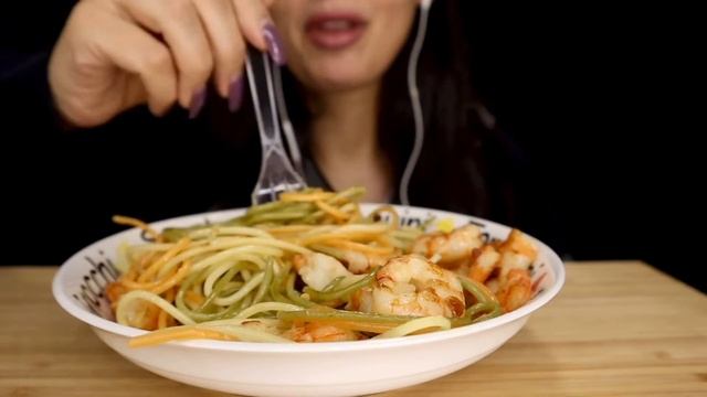 ASMR | EATING GARLIC SHRIMP SPAGHETTI! (PASTA) MUKBANG (WHISPER) | MANGIA WHISPERS 먹방 смотреть онлайн