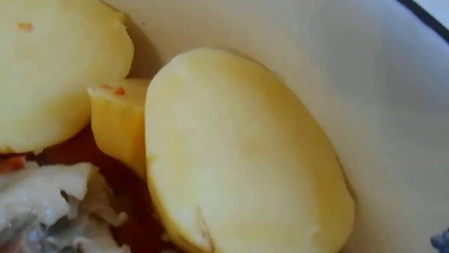 Мясо для бесбармака сварилось и выложено в тегеш смотреть онлайн