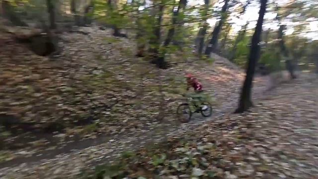 KOSUTNJAK BIKE PARK SESON ENDER!!!!! смотреть онлайн