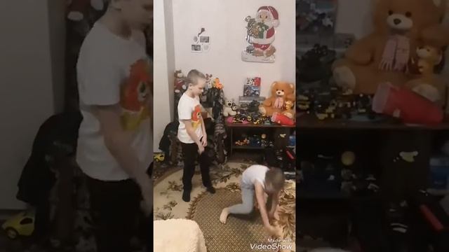 Children super dance, without complexes, come off on full. смотреть онлайн