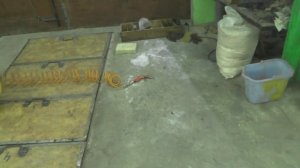 комната в подвале в гараже