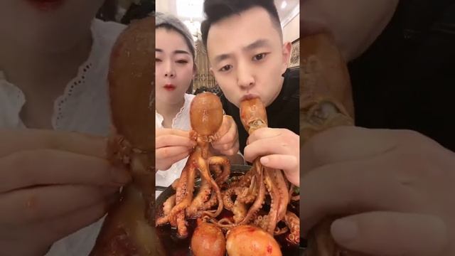 SUB)Fried Jokbal, spicy buckwheat noodles(makguksu) and rice balls Mukbang ASMR Korean Eating Sound смотреть онлайн