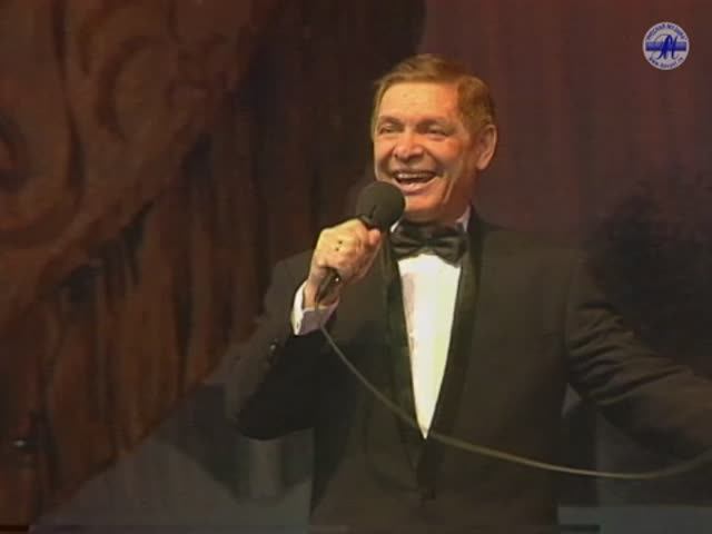 Эдуард ХИЛЬ "Иду я к вам, мои цыгане" ("Романсы и песни нашего города", 2000г.) смотреть онлайн