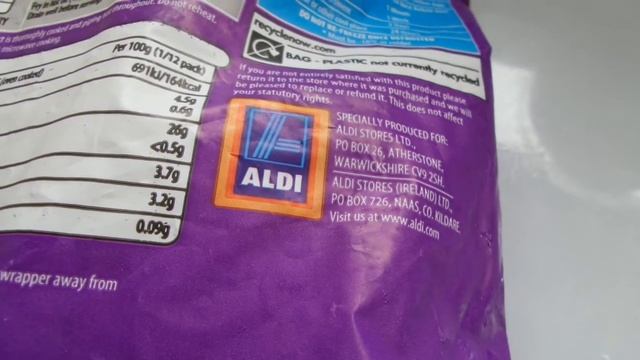i ALDI Classic and fasty Straight cut chips Классические и быстрые чипсы buy in UK England 20200503 смотреть онлайн
