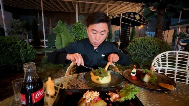 우즈베키스탄 솔로여행. 우즈벡 음식 | ЧУСТ. УЗБЕКСКИЕ НОЖИ. НАМАНГАНСКАЯ САМСА смотреть онлайн