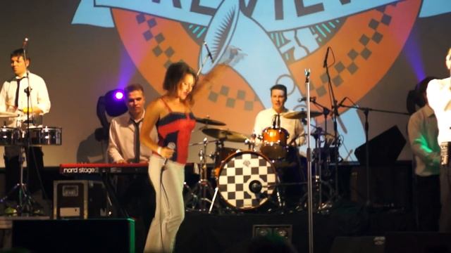 Маргарита Касаева с группой Ska Jazz Review. смотреть онлайн