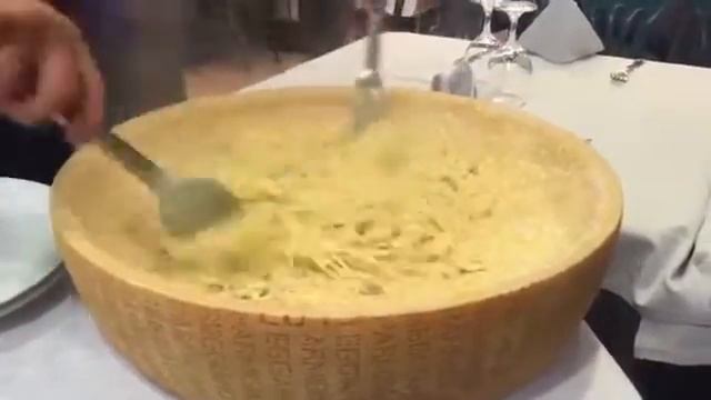 Carbonara Show at Say Cheese Armenia смотреть онлайн