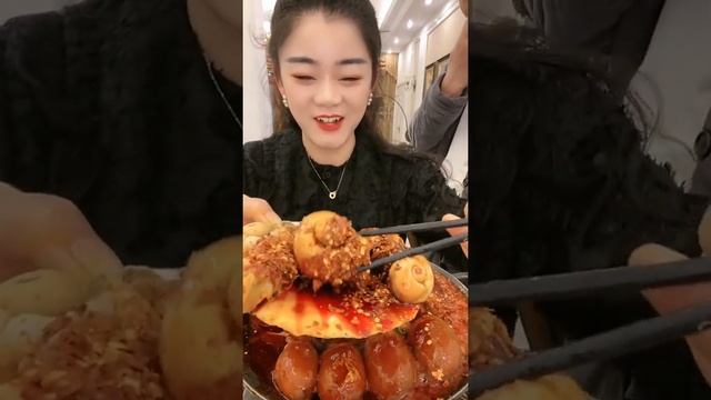 SUB)Fried Jokbal, spicy buckwheat noodles(makguksu) and rice balls Mukbang ASMR Korean Eating Sound смотреть онлайн