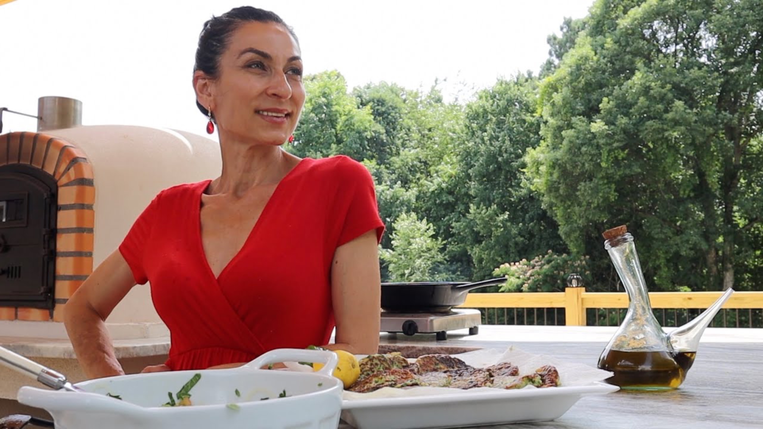 Урожай из Моего Огорода | Оладьи из Цукини | Летний Салат 🥗 | Семейный Влог Эгине смотреть онлайн