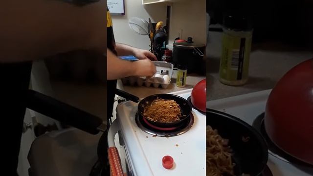 Cooking with Chaos: Fried ramen #1 смотреть онлайн