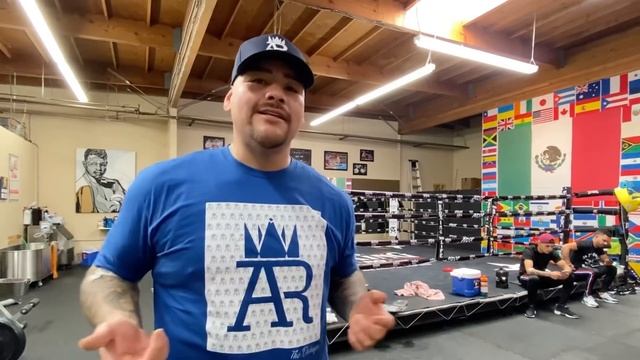 Canelo Showing Andy Ruiz How To Dig To The Body смотреть онлайн