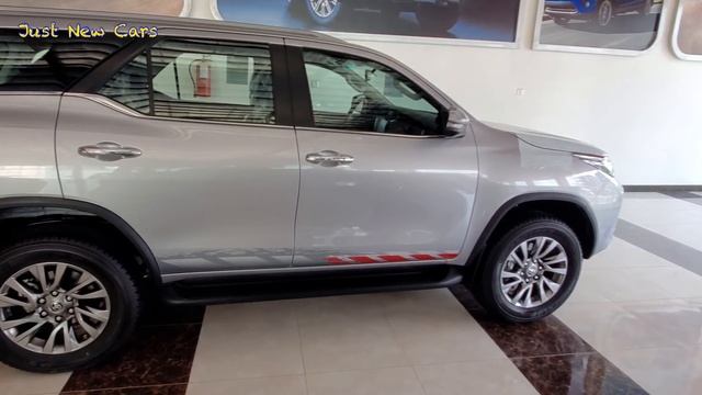 Just arrived 😍 2022 Toyota Furtuner V6 “ with price “ смотреть онлайн