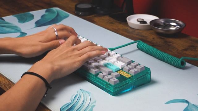 so pretty but so muted... | Ikki68 Aurora with C³ Banana Splits Typing Sounds смотреть онлайн