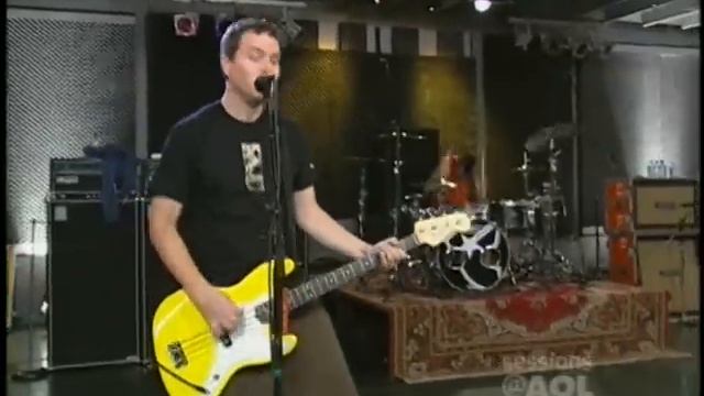 Blink-182 - Violence (AOL Sessions)