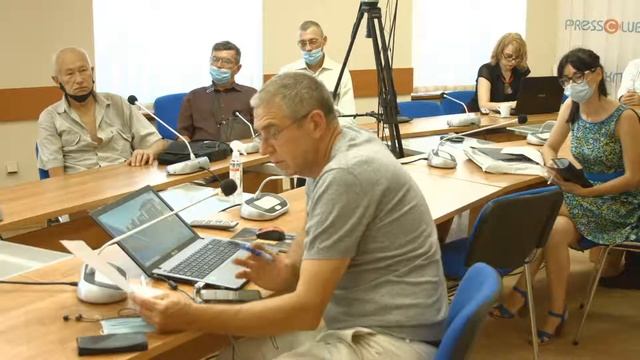 Протидія незаконній забудові у Зубрі смотреть онлайн