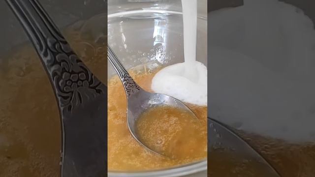 НЕЖНЫЕ , ПЫШНЫЕ ОЛАДЬИ на КЕФИРЕ | СЕМЕЙНЫЙ РЕЦЕПТ #оладьи #рецепт #завтрак смотреть онлайн