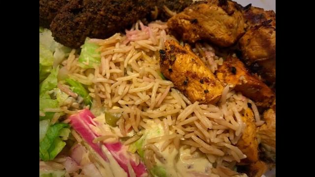 Chicken Kebab with Biryani Rice and Falafel by Yas #kebab #biryani#falafel #newyorkcity #nycfood смотреть онлайн