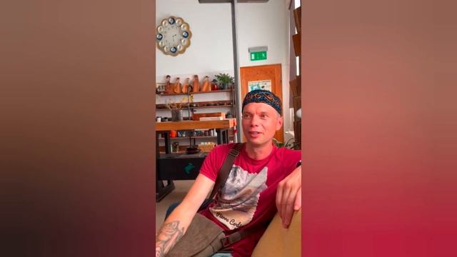 История успеха: Денис профессиональныйи сварщик, который нашёл себя в бьюти-сфере смотреть онлайн