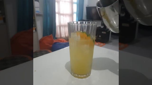 Ice Coffee with Orange Juice смотреть онлайн