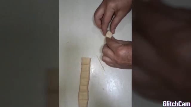 ///С ПОМОЩЬЮ ЗУБОЧИСТКИ🥢 ПОПРОБУЙТЕ ПРИГОТОВИТЬ ЧЕРНО-БЕЛЫХ ЦВЕТОЧКИ ///🌼🌸☕ смотреть онлайн
