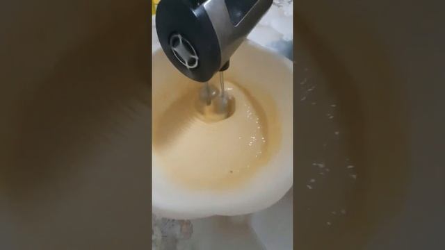 Пирог "ЗЕБРА" - простой и очень вкусный😋#готовимдома #оченьвкусно #рецепты #shorts #пирогкчаю смотреть онлайн