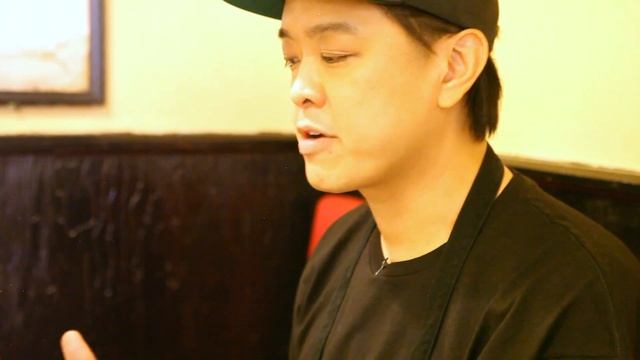 What Celian Eats: Steamed Pork Patty with Salted Fish with Nom Wah Tea Parlor's Wilson Tang смотреть онлайн
