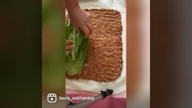 Мясной рулет с брынзой 😍 смотреть онлайн