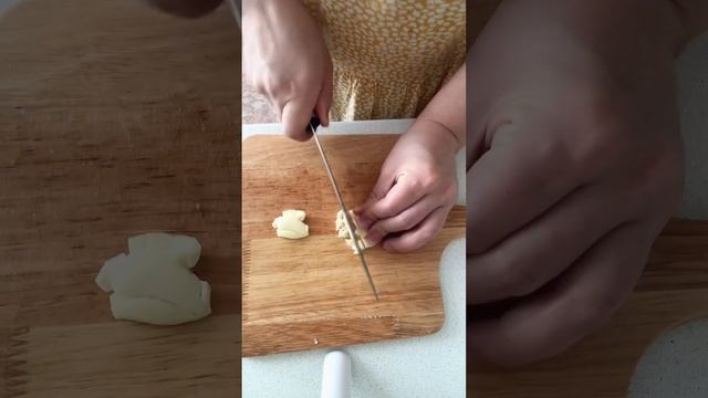 ВОСТОЧНЫЙ ОВОЩНОЙ САЛАТ/ БЫСТРО И ПРОСТОЙ/ ПОЛНО ВИТАМИНОВ смотреть онлайн