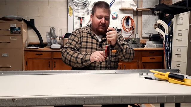 Building a Titan Trains 6' Flatcar -Part 3, Stake Pockets смотреть онлайн
