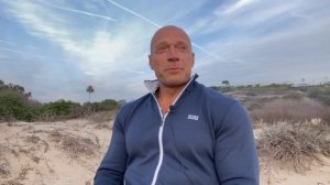 Денис Семенихин. Life is... -  Деньги. Мой путь ошибок, осознаний и выводов