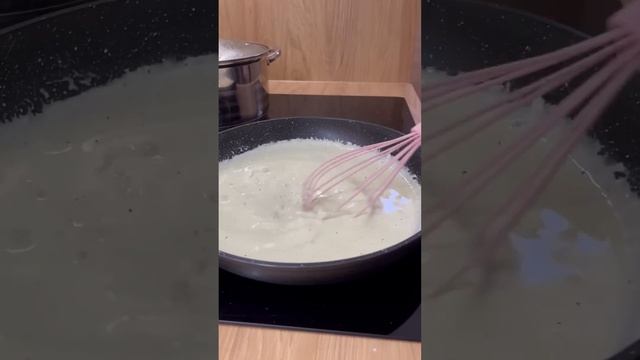 Простой рецепт пасты с томатным соусом #cooking #asmr red sauce pasta easy recipe смотреть онлайн
