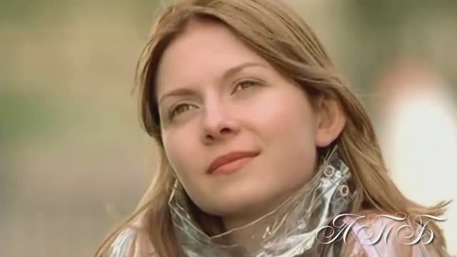 Ретро-группа " Мамина пластинка " -- " Как тебя зовут ? " смотреть онлайн