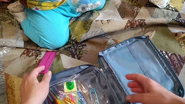 ОЗОН Набор для вязания крючком 69 предметов распаковка и вопрос вящальщицам смотреть онлайн
