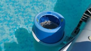 Песочный фильтр-насос Bestway 58515 BW работает в паре со скимером тяга отличная.