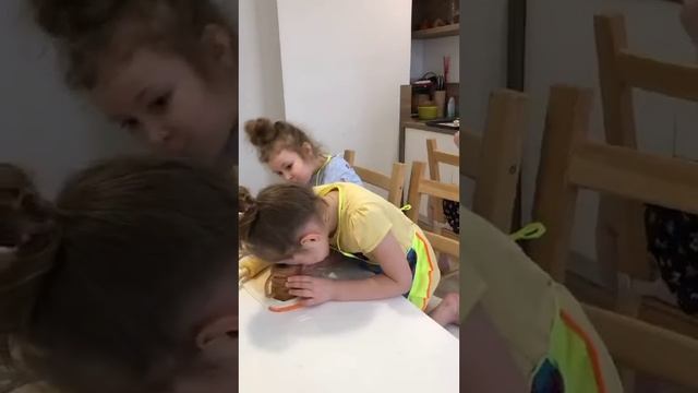 ДЕНЬ ПЕЛЬМЕНЯ смотреть онлайн