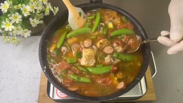 ปาเอย่า ข้าวผัดสเปน อาหารขึ้นชื่อของสเปนที่ครั้งนึงต้องลอง สูตรง่ายๆรสชาติอร่อย Spanish Paella смотреть онлайн