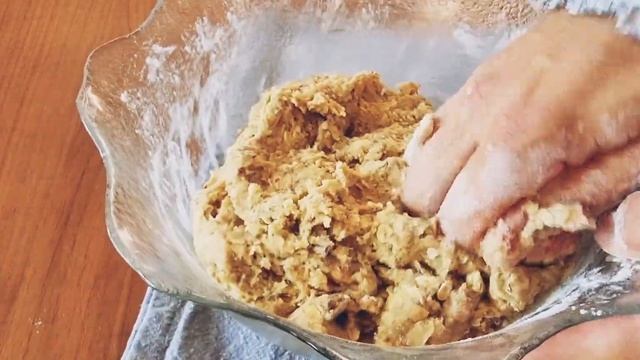 RICETTA BISCOTTI AL BURRO,CEREALI E UVETTA . BUTTER CEREAL BISCUITS . BISCUITI CU CEREALE SI STAFID смотреть онлайн