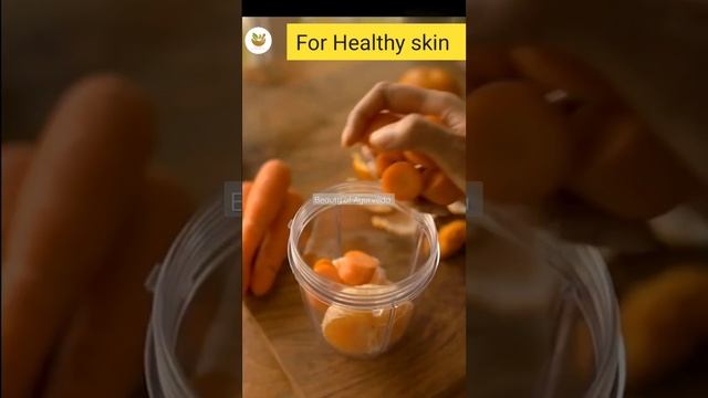 Healthy skin morning turmeric juice recipe #ayurveda #viral #health #आयुर्वेद #yshorts #shortsfeed смотреть онлайн