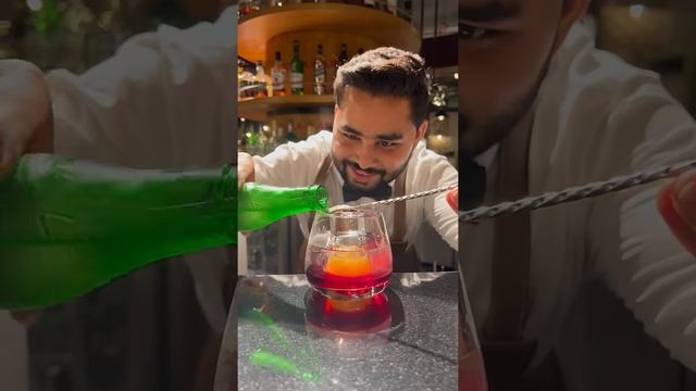 🔥Rainbow cocktail 😱#shorts #cocktail #drink #rainbow смотреть онлайн