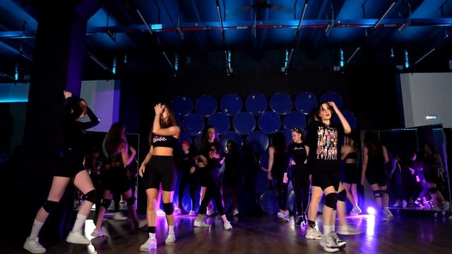 Дарья Мантова | PARTY 2021 | TRIX FAMILY смотреть онлайн