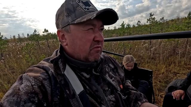 ВСЕЙ СЕМЬЕЙ ЗА КЛЮКВОЙ И ГРИБАМИ НА РОСОМАХЕ ПИКАП смотреть онлайн