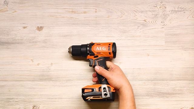 Аккумуляторная дрель-шуруповерт AEG BS18G4-202C. Лучший шурик в своём роде !Комплектация огонь!!! смотреть онлайн