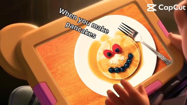 When you try to make the perfect pancake……… смотреть онлайн