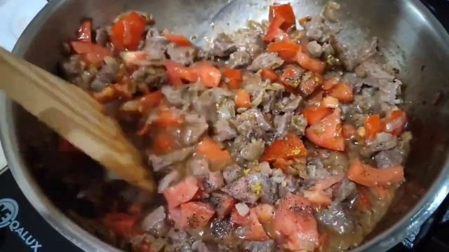 Быстро и вкусно!!!👌Спагетти с мясом на каждый день!🍝 Spaghetti💥Spagetti #tasty #food #baku #еда смотреть онлайн