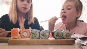 Мукбанк роллы