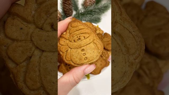 Испекла печенье к чаю. смотреть онлайн