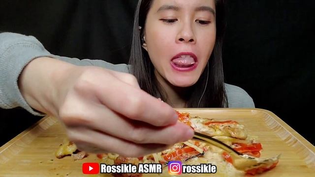 ASMR CREAMY CHICKEN & SHRIMP CARBONARA PASTA *OLIVE GARDEN* MUKBANG 먹방 (No Talking) EATING SOUNDS смотреть онлайн