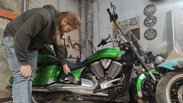 Мотоцикл Готов К Сезону, Но Есть Проблемы смотреть онлайн