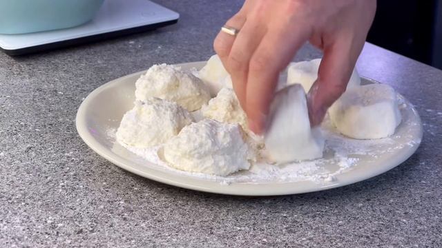 Готовлю так уже не первый год! Самый простой рецепт СЫРНИКОВ на сковороде. Лучшие сырники смотреть онлайн