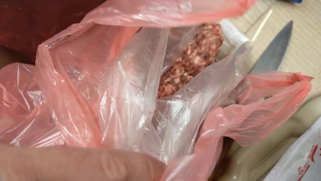 10 апреля 2021 г.(1) свиная корейка и купаты,самая вкусная и полезная закуска на вашем празднике смотреть онлайн